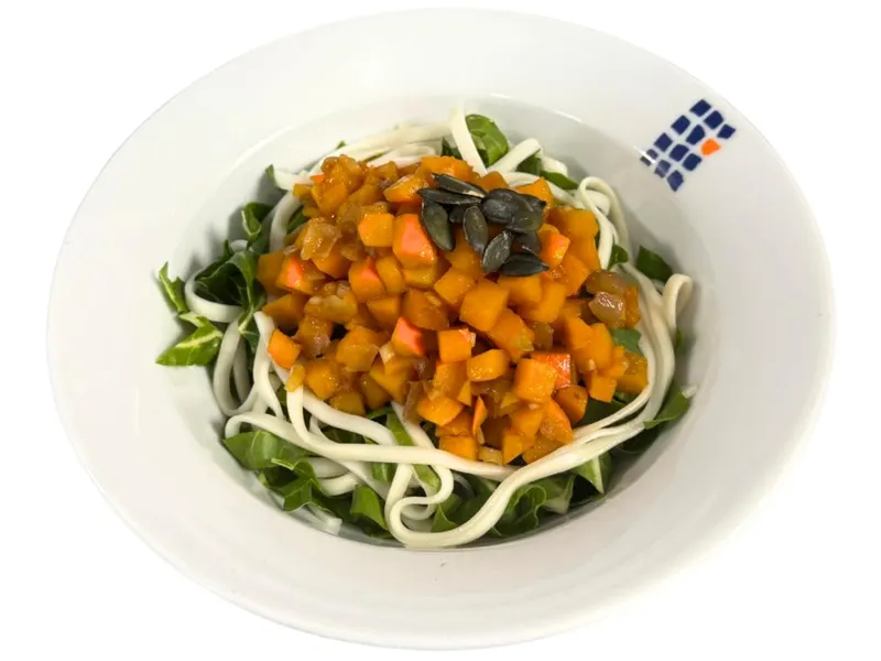 Mangold Udon mit Kürbis,