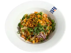 Yaki Udon mit Soja-Crunsch,